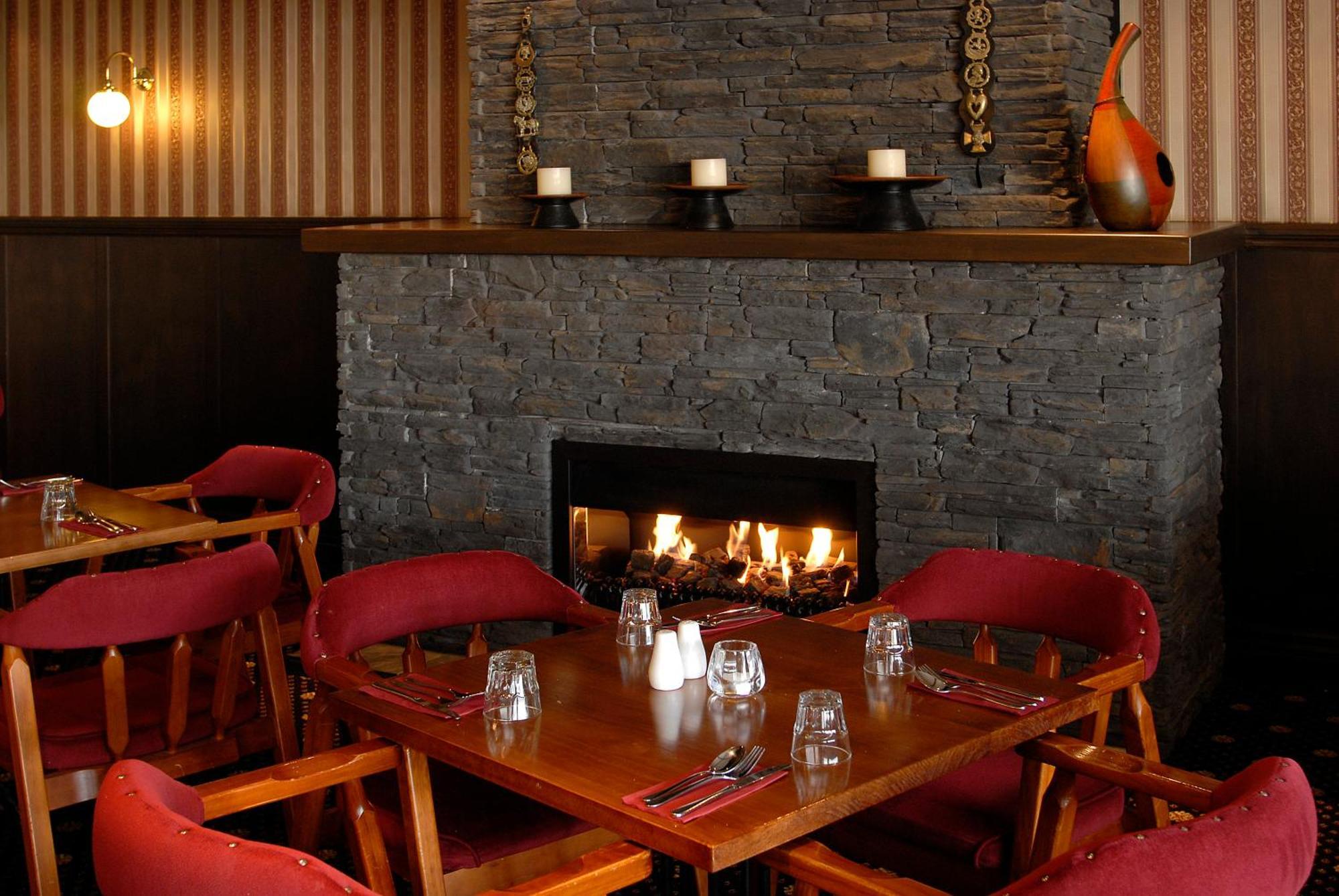 Horse And Jockey Inn Matamata Exterior photo