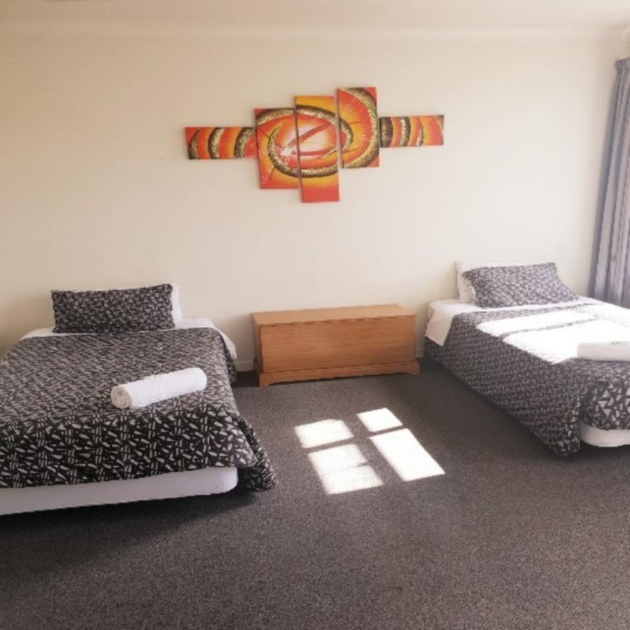 Horse And Jockey Inn Matamata Exterior photo
